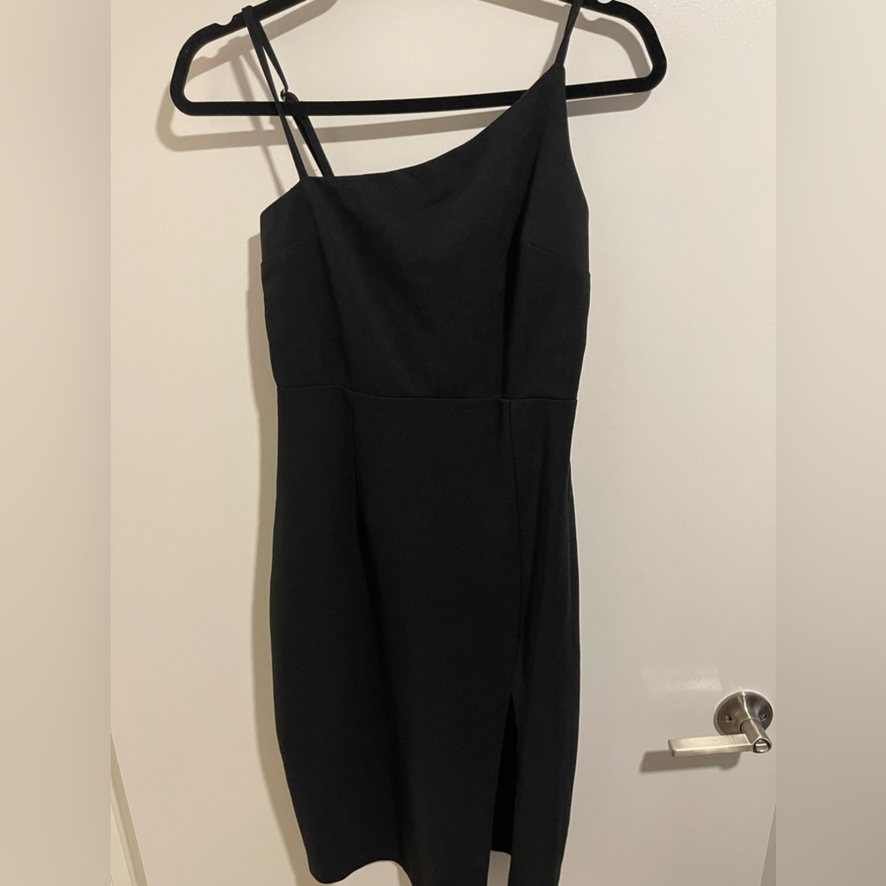 Lulus one shoulder midi dress